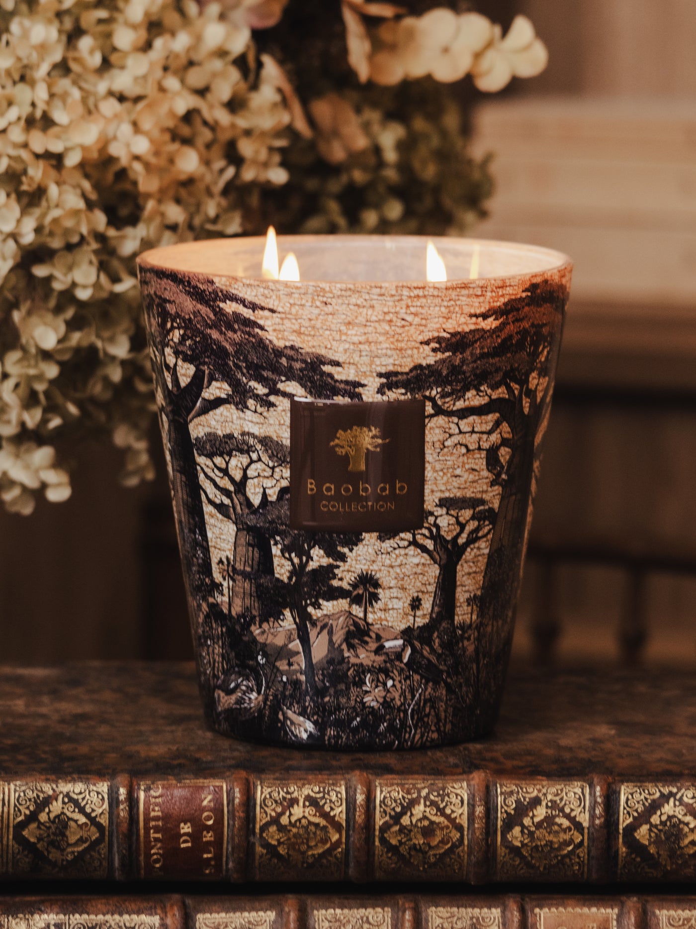 SCENTED CANDLE SACRED TREES MANKONO