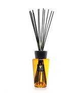 DIFFUSER LES PRESTIGIEUSES CUIR DE RUSSIE