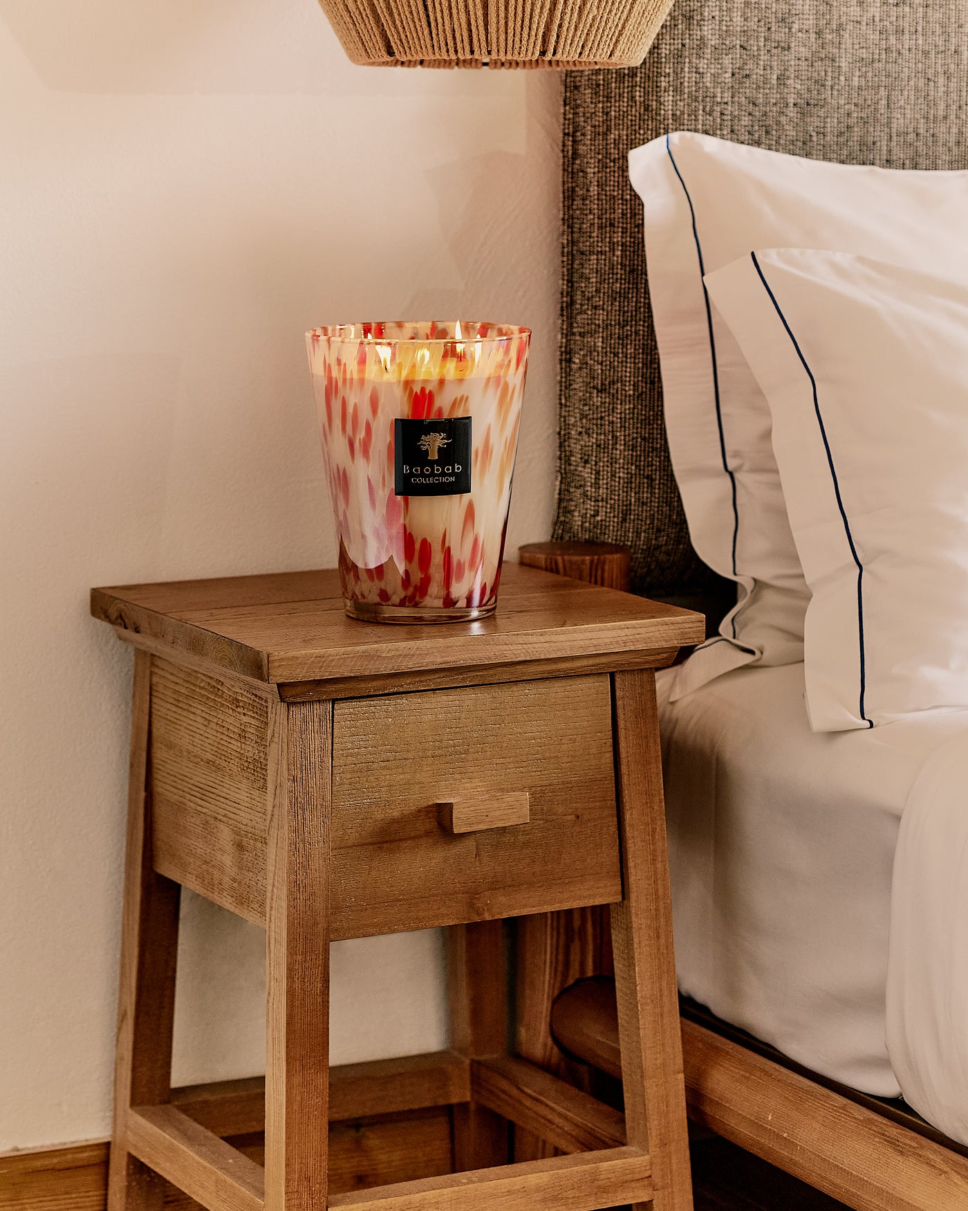 SCENTED CANDLE PEARLS CORAL