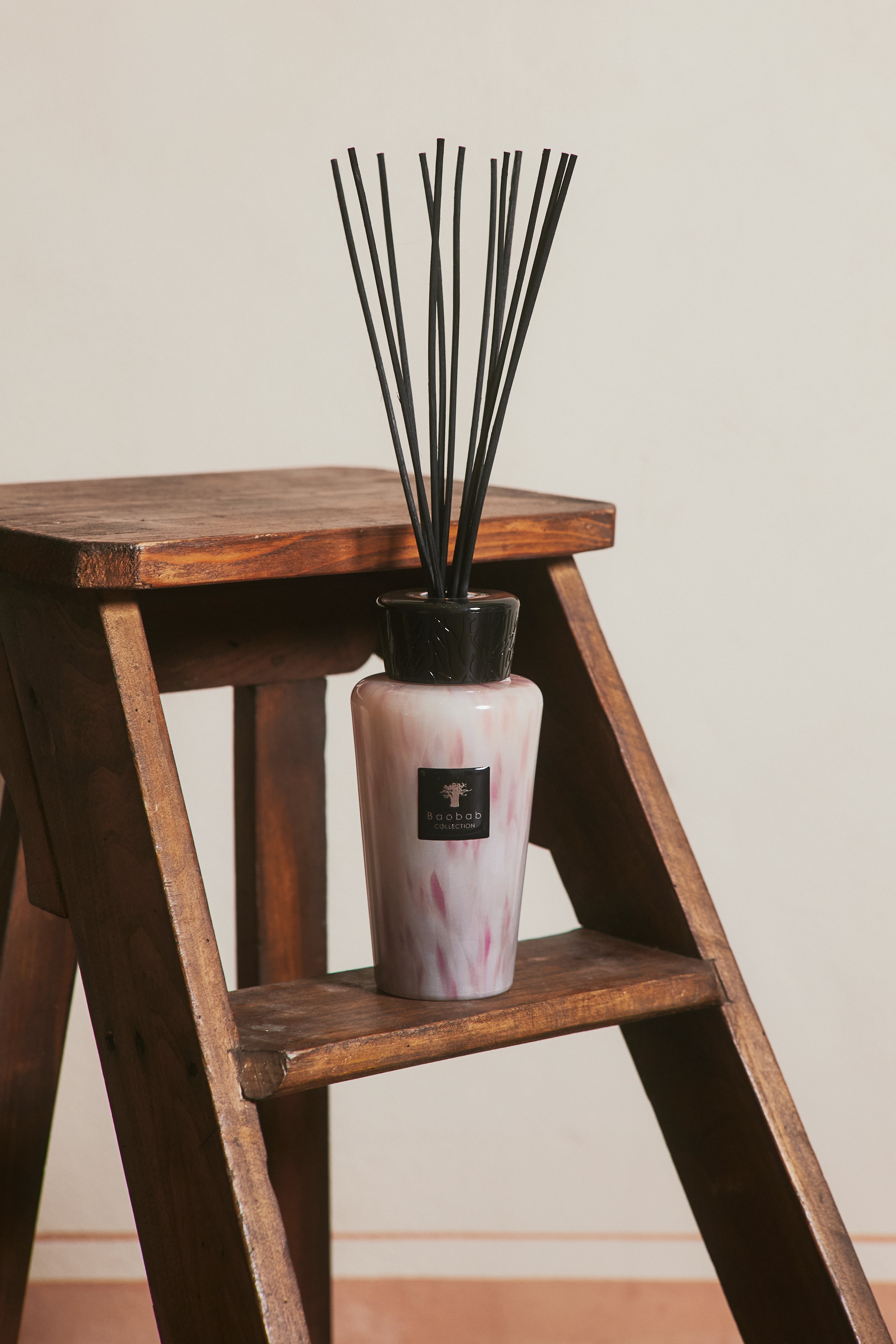DIFFUSER PEARLS WHITE • Baobab Collection Inc
