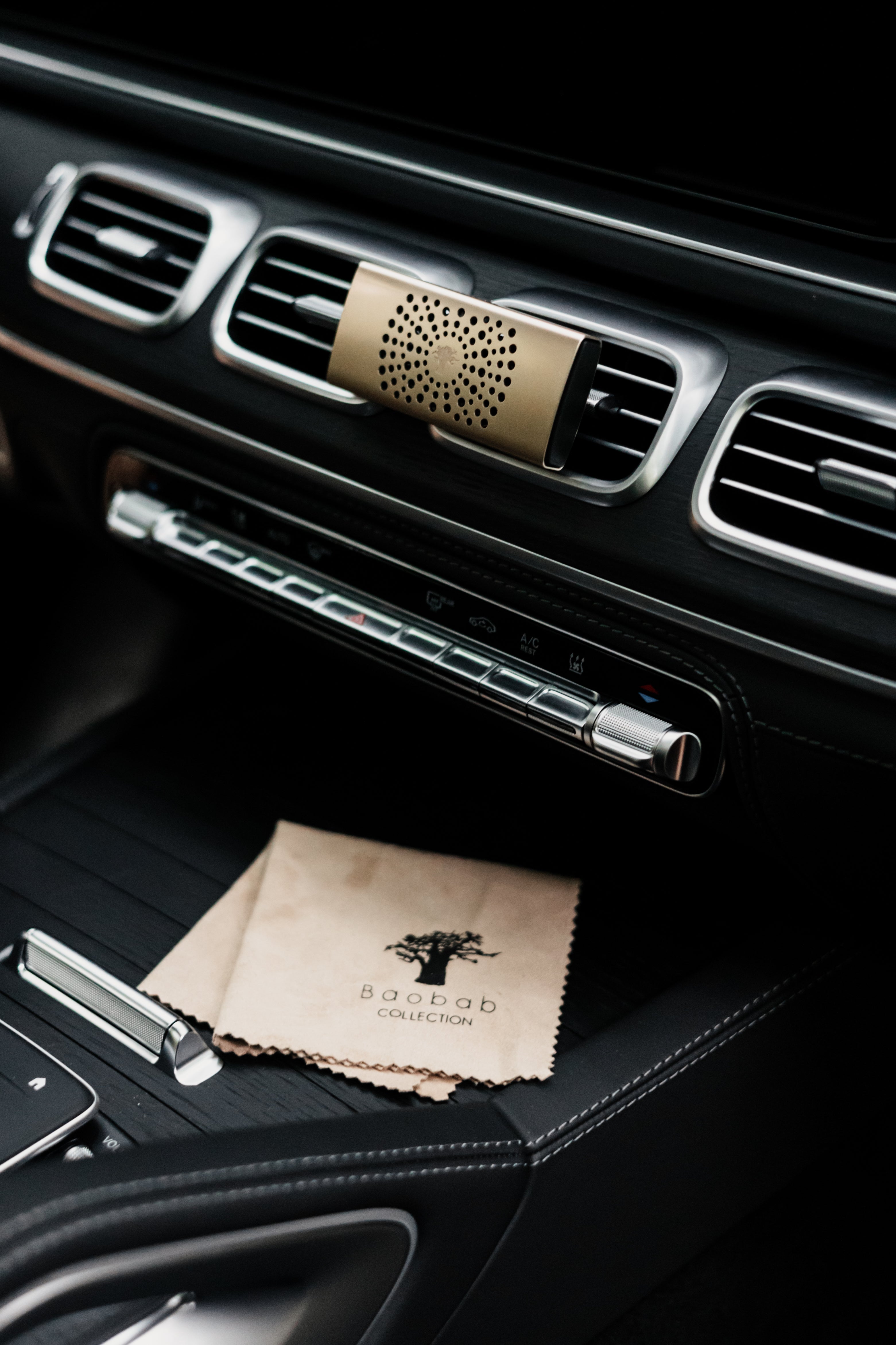 CAR DIFFUSER WHITE PEARLS - BAOBAB COLLECTION • Baobab Collection Inc