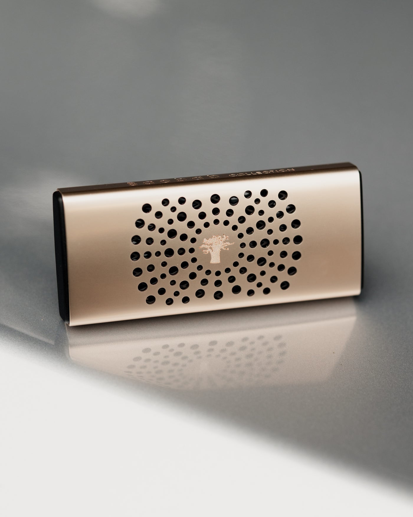 CAR DIFFUSER WHITE PEARLS