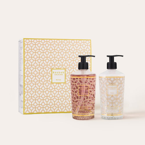 GIFT BOX WOMEN BODY & HAND LOTION AND HAND WASH GEL