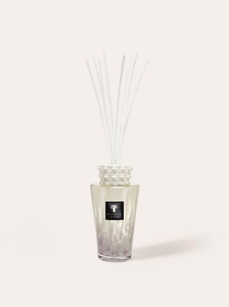 TOTEM WHITE PEARLS • Baobab Collection Inc