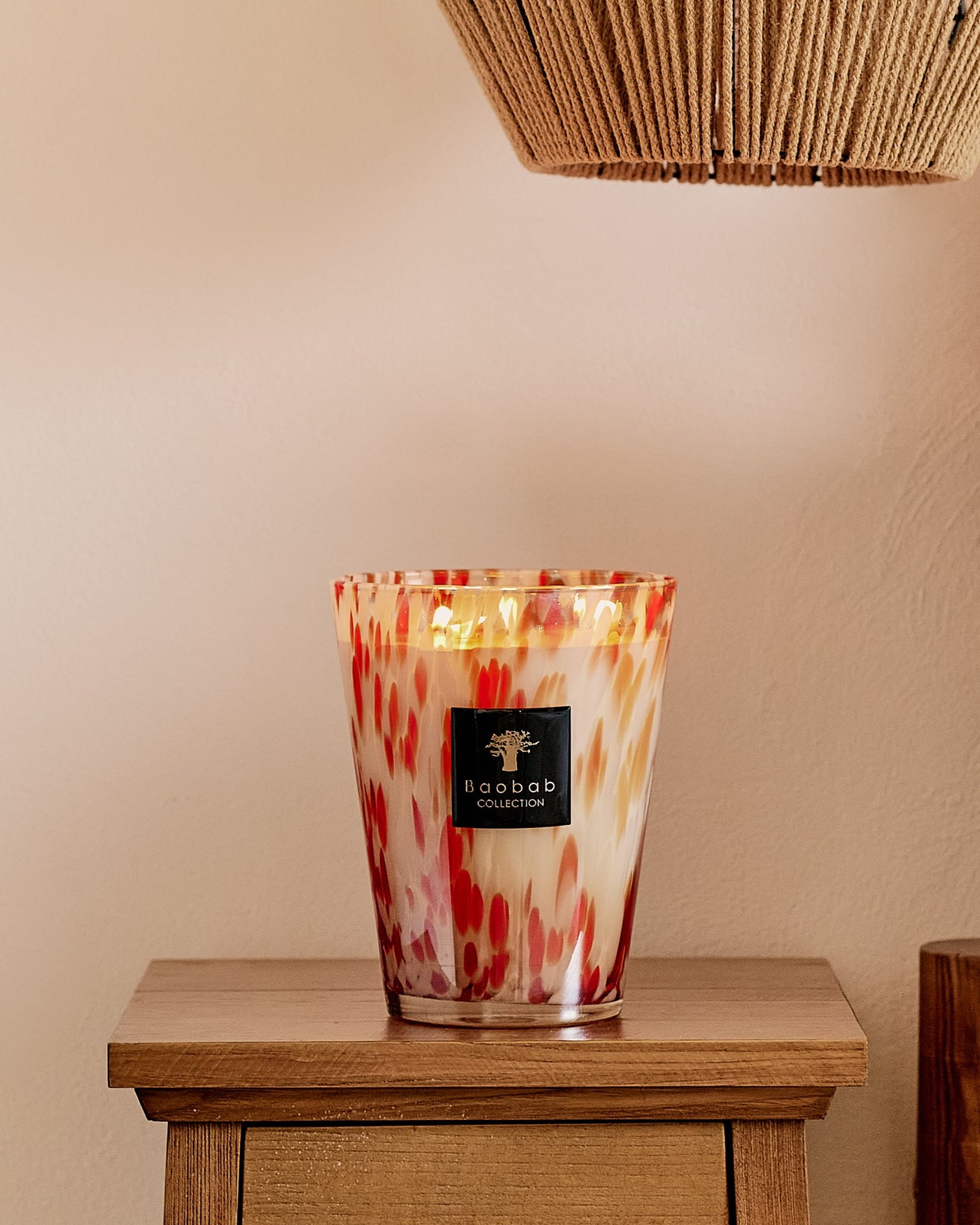 SCENTED CANDLE PEARLS CORAL